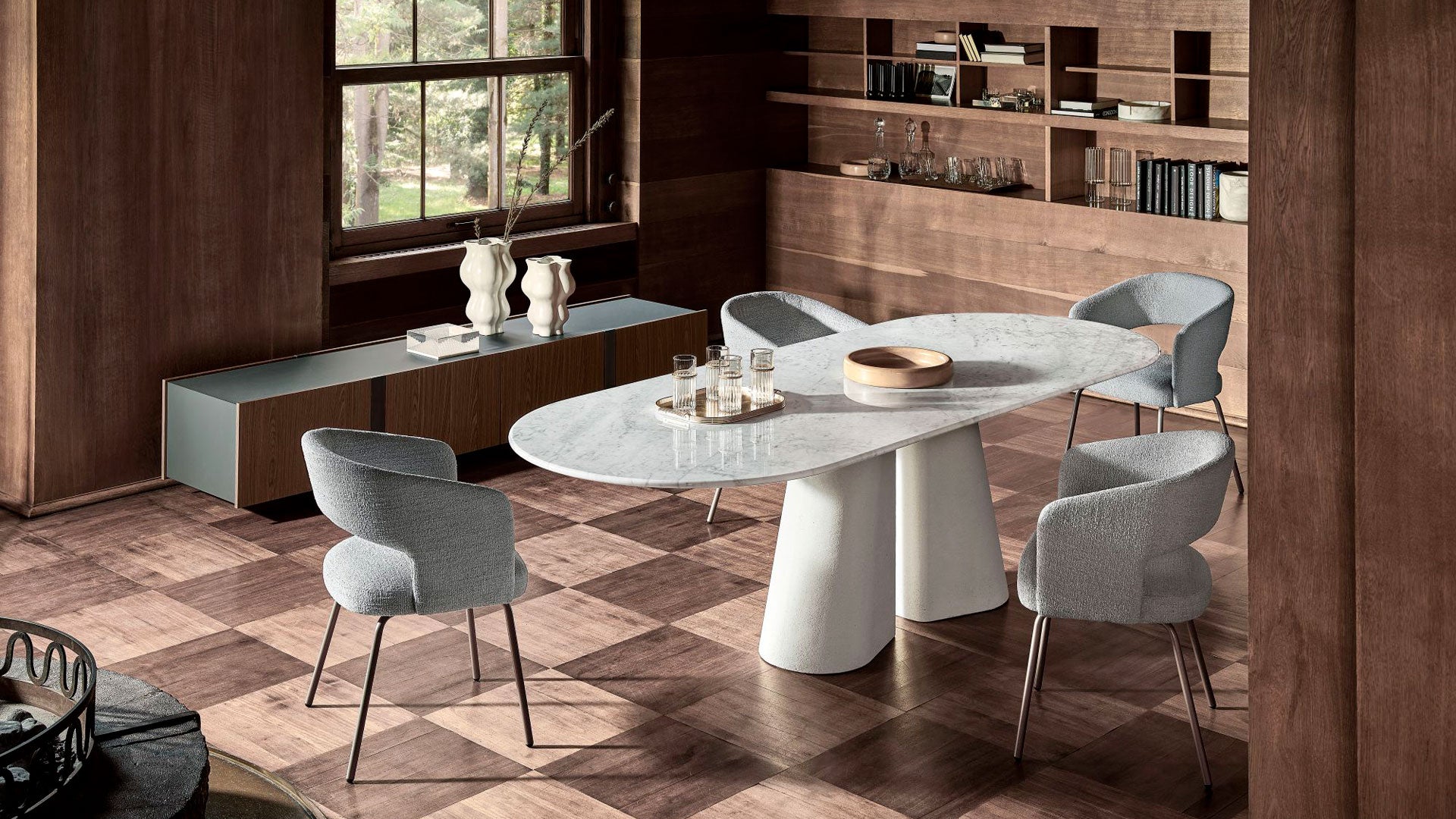 PILLAR - Table