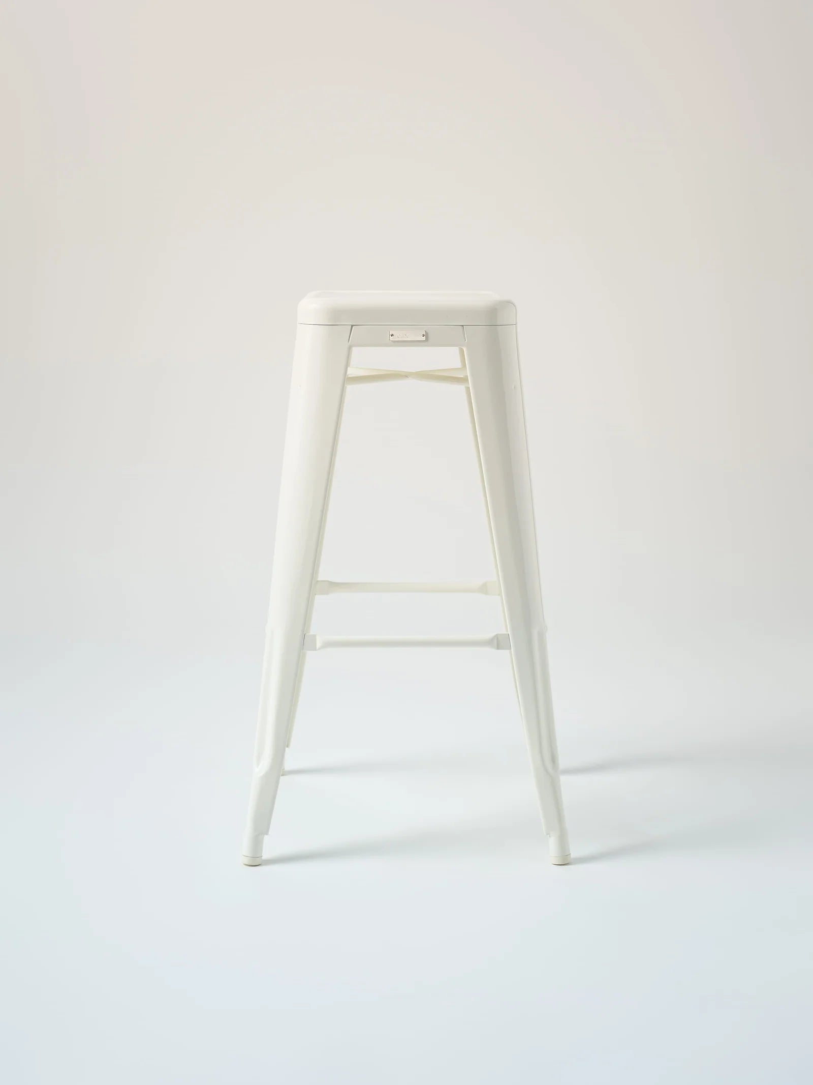 H - Tabouret H75 intérieur
