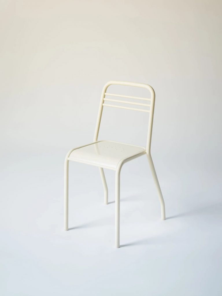 UD - Chaise