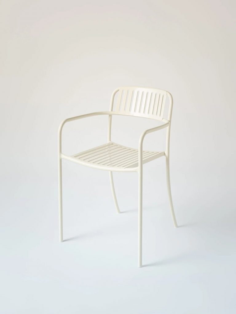 PATIO - Fauteuil repas lames