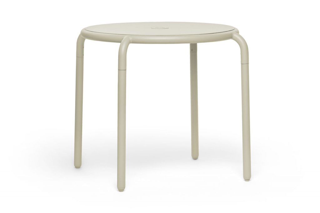 TONI BISTREAU - Table extérieur